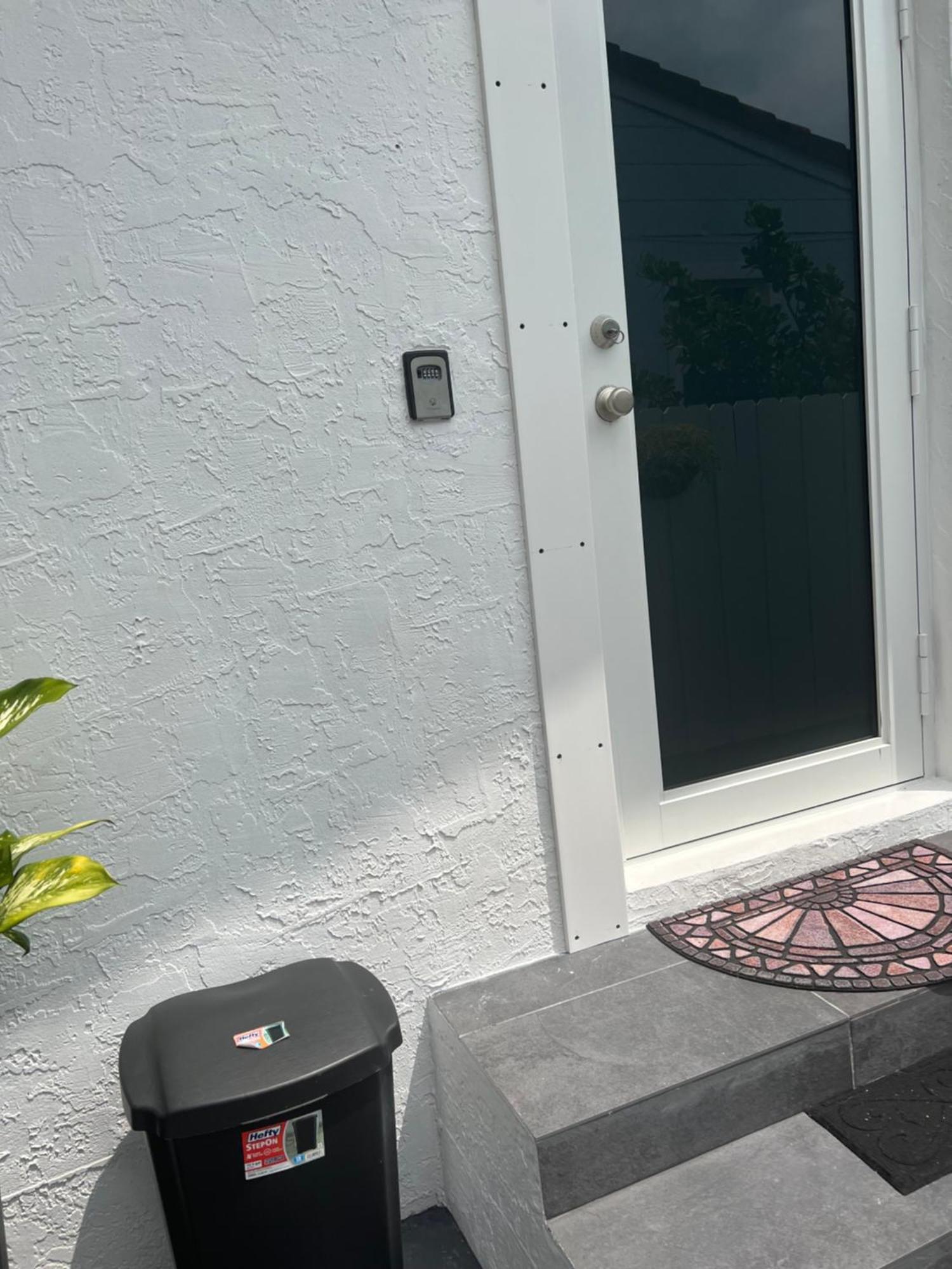 Little Gables Studio-Your Miami Escape-10Min Airport Eksteriør bilde